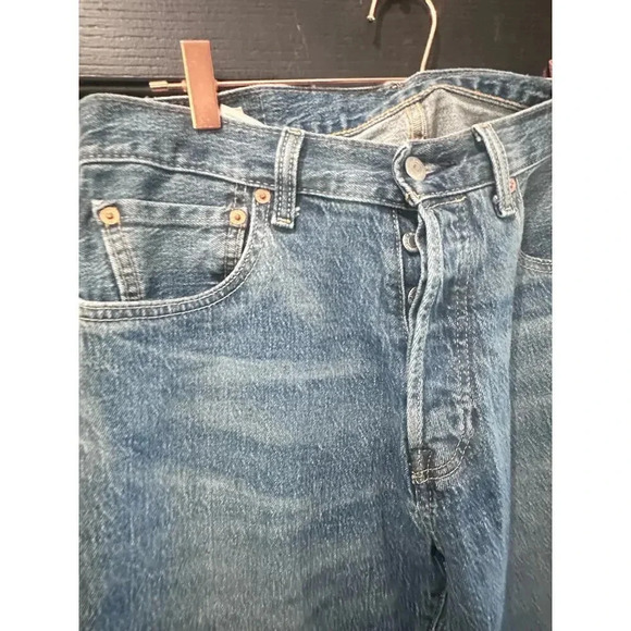 Levi's Premium Women's Blue High Rise Straight Leg Denim Jeans Size 31 - Picture 2 of 6